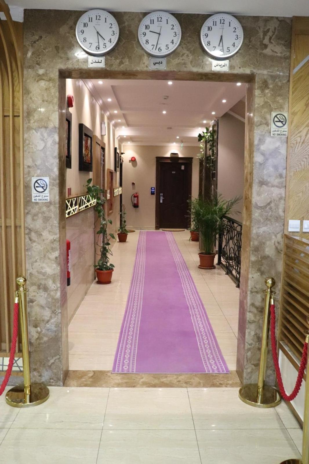Al Bateel Furnished Apartments Riadh Exterior foto