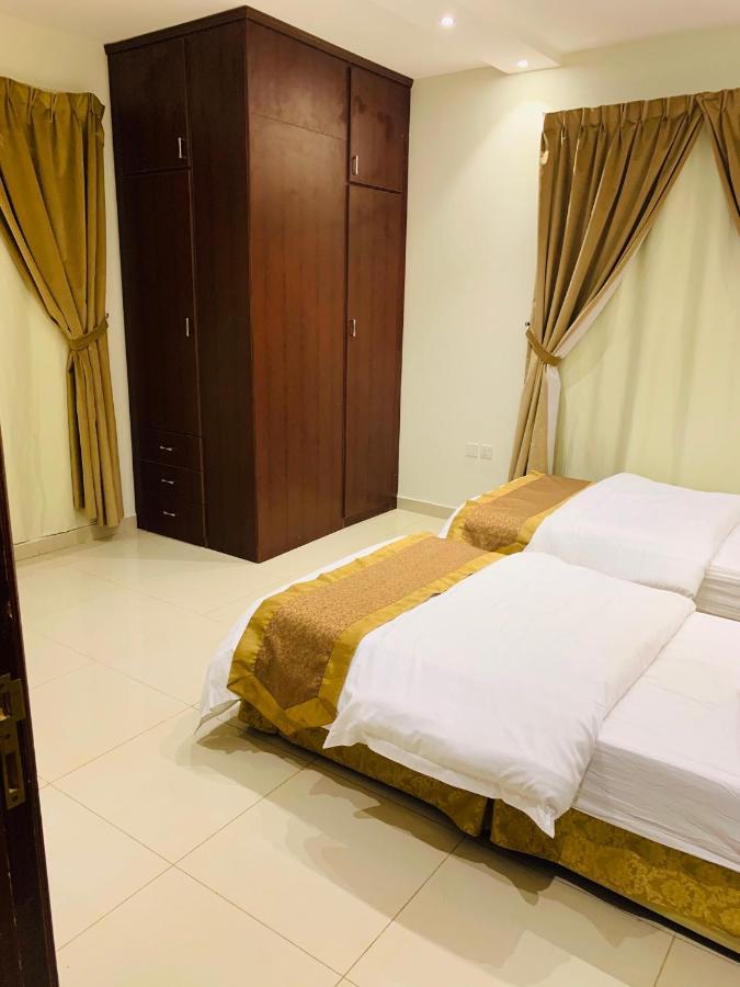 Al Bateel Furnished Apartments Riadh Exterior foto