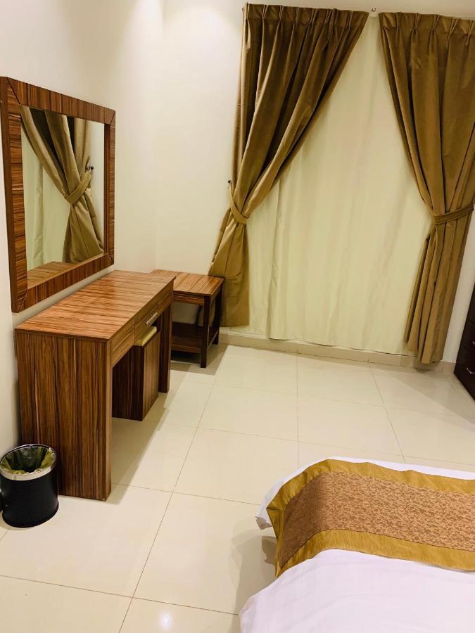 Al Bateel Furnished Apartments Riadh Exterior foto